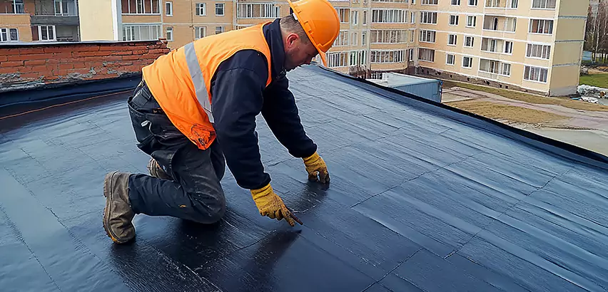 Professional TPO Roof Replacement Services in Evansville, WI